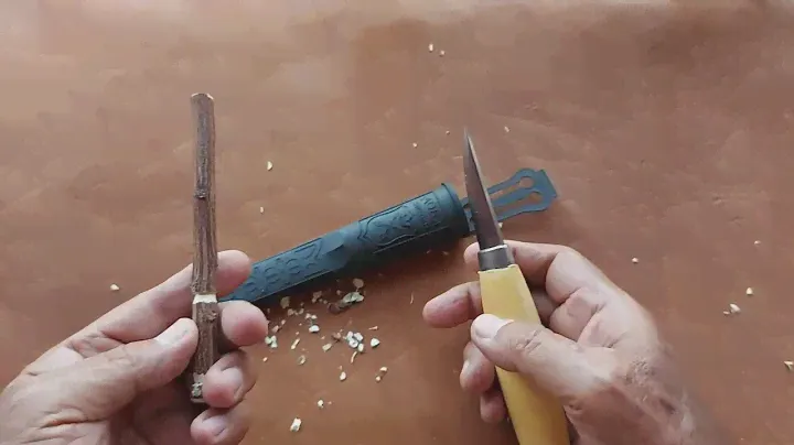 Unboxing del cuchillo Morakniv wood Carving 120