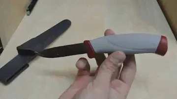 Нож Mora Craftline HighQ Allround Carbon