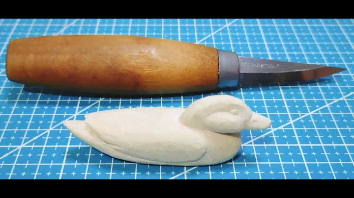 Wood Carving a Simple Duck using Mora 120